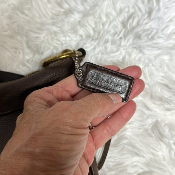 VINTAGE COACH CHELSEA  LACED DUFFLE CROSSBODY SHOULDER BAG 10399 Dark BROWN - Picture 9 of 13